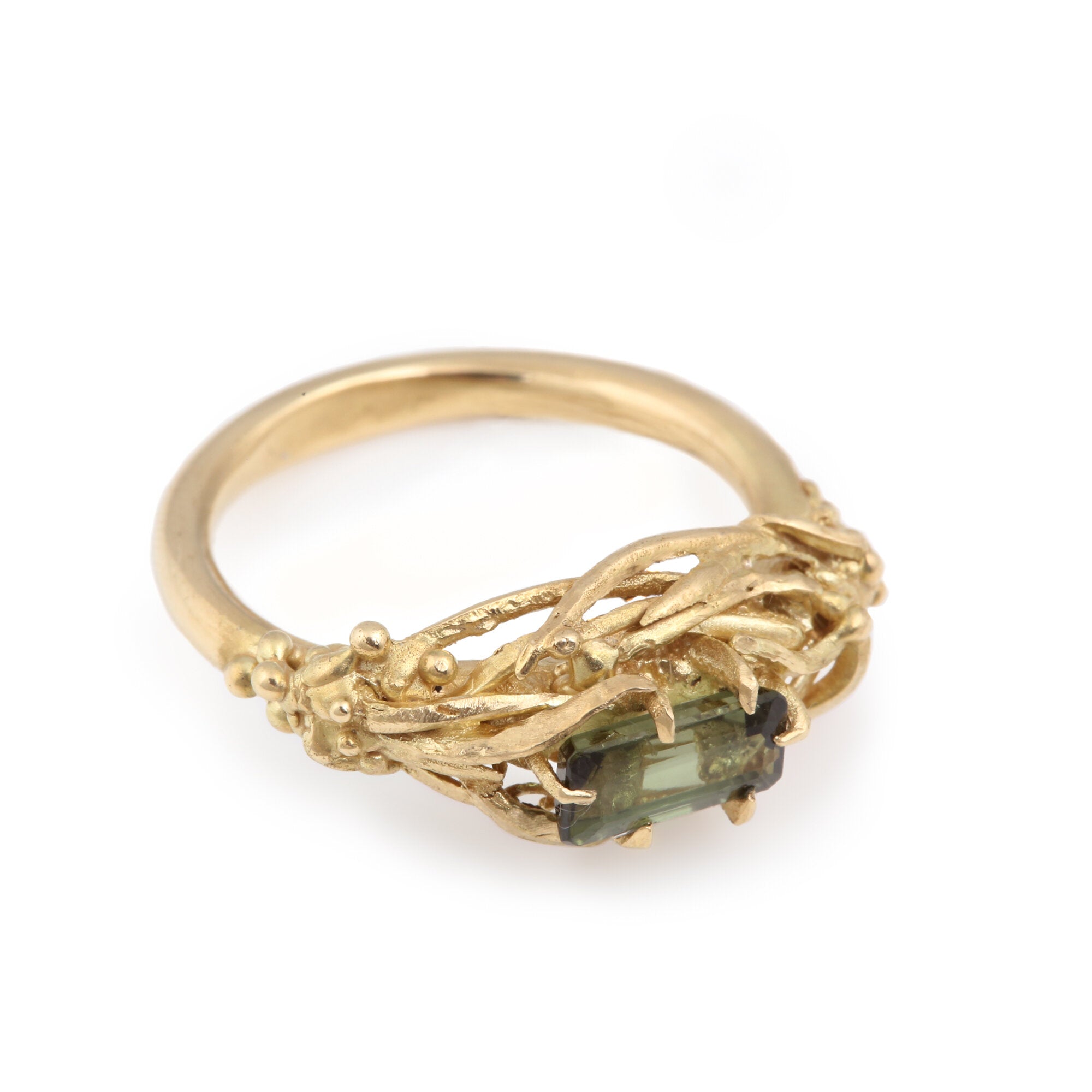 juniper-green-tourmaline-and-gold-ring