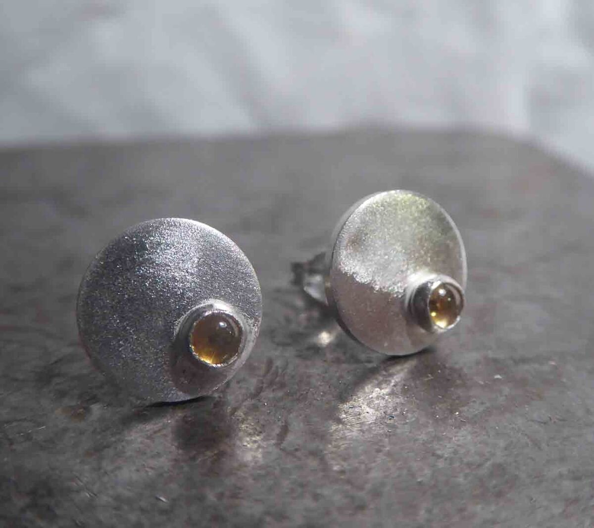 citrine-dotty-round-stud-earrings