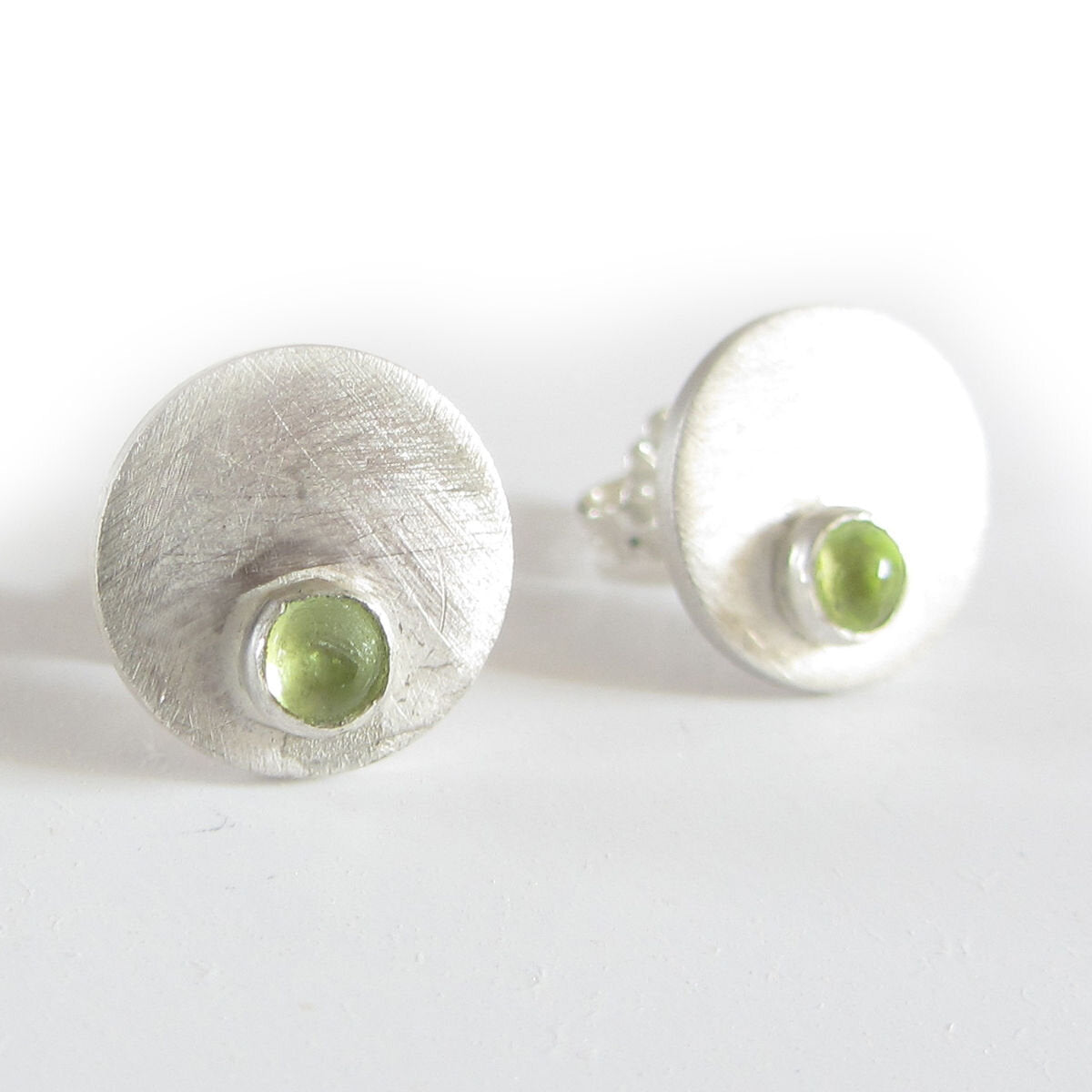 peridot-cabochon-dotty-spot-stud-earrings