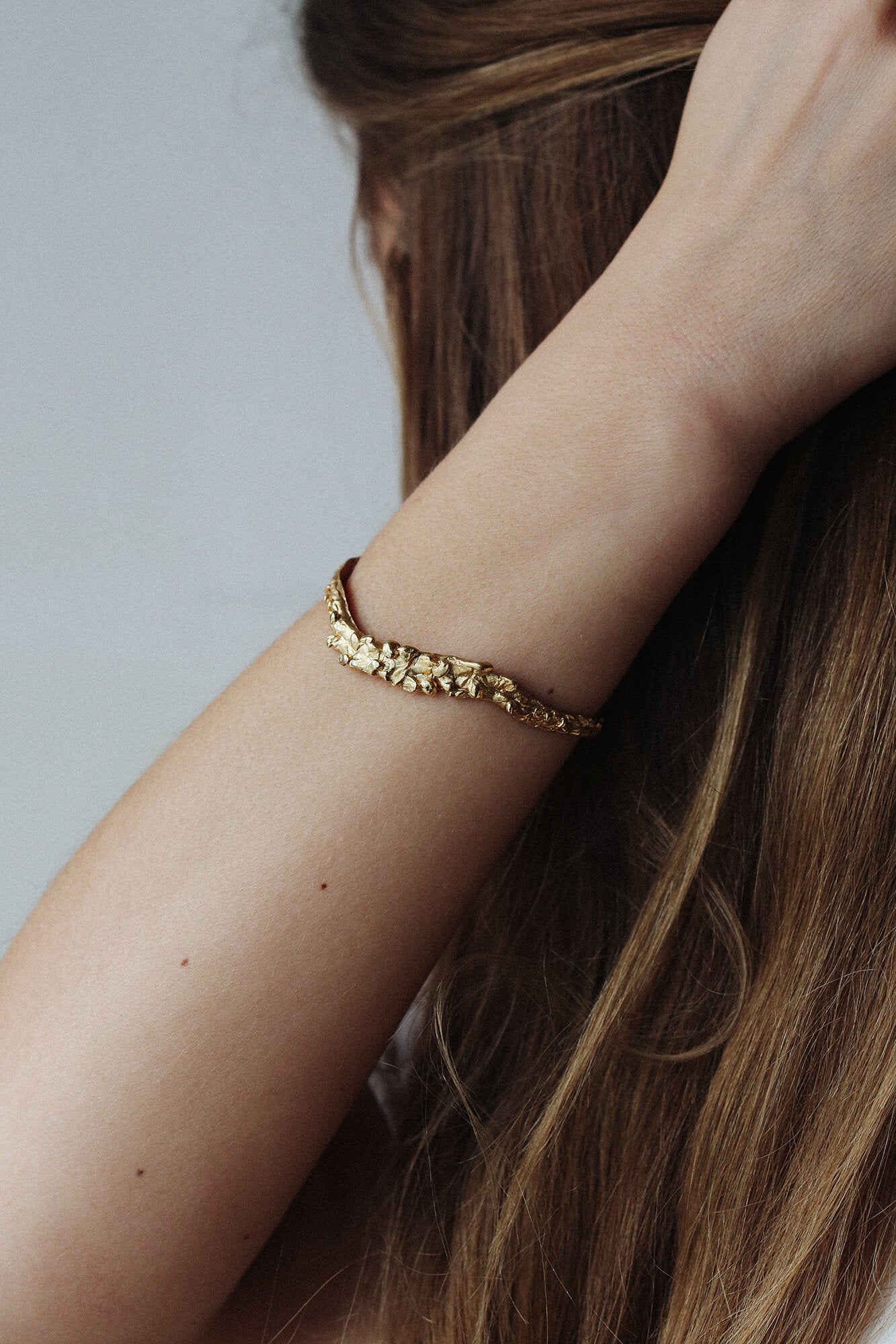 unknown-species-textured-gold-cuff