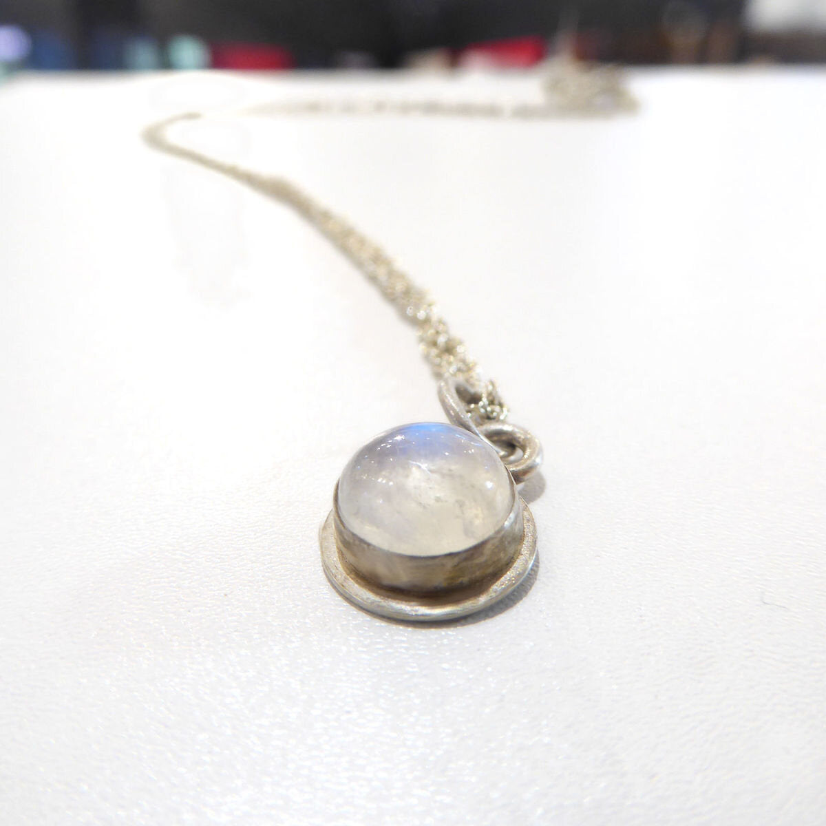 round-moonstone-sterling-silver-necklace