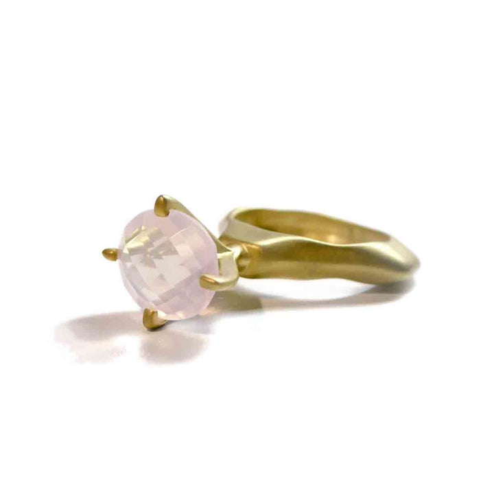 passionata-softie-sculptural-ring-with-rose-quartz