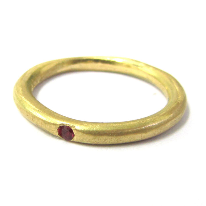 ruby-18k-gold-ring