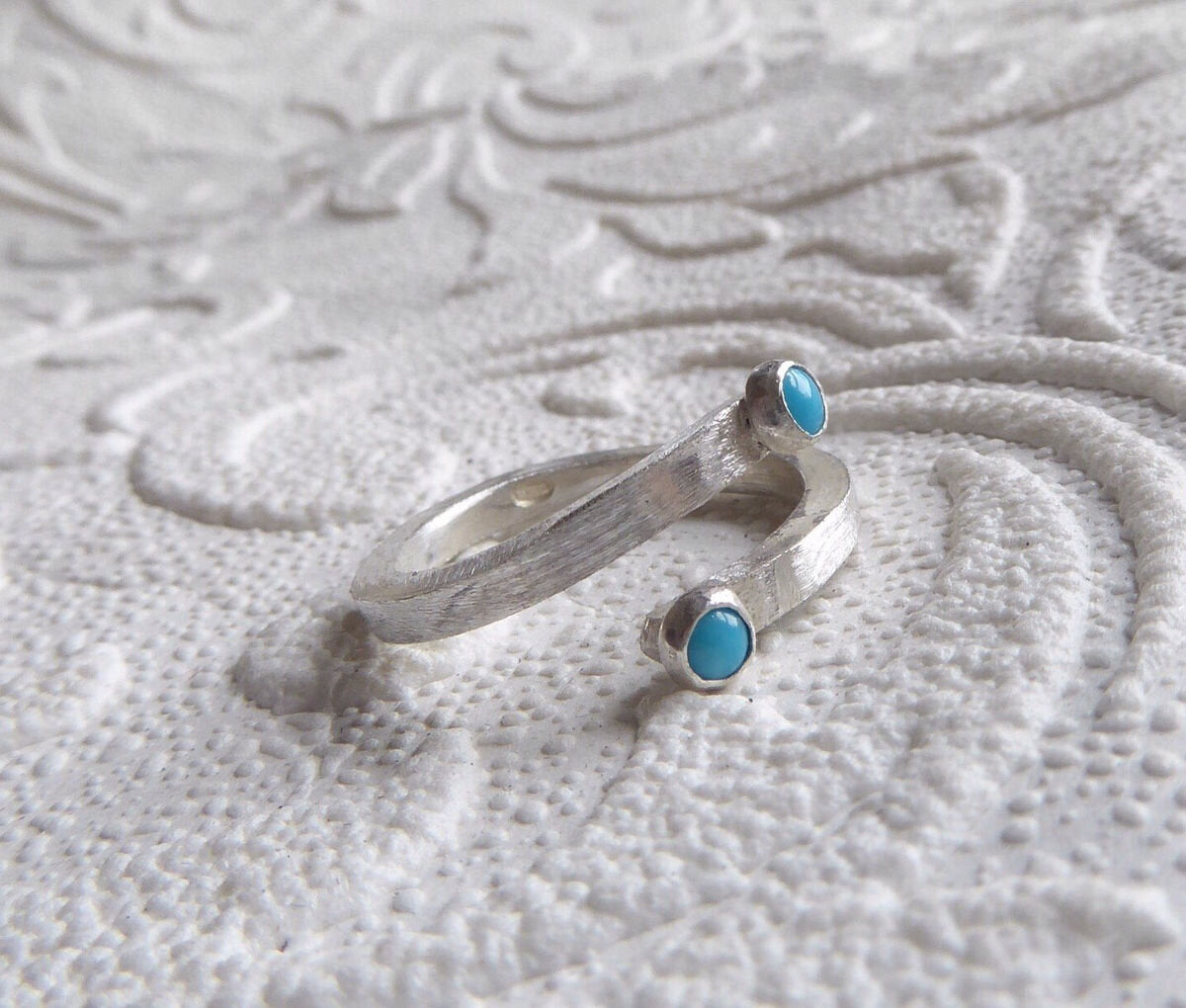 you-and-me-silver-open-crossover-ring-with-turquoise