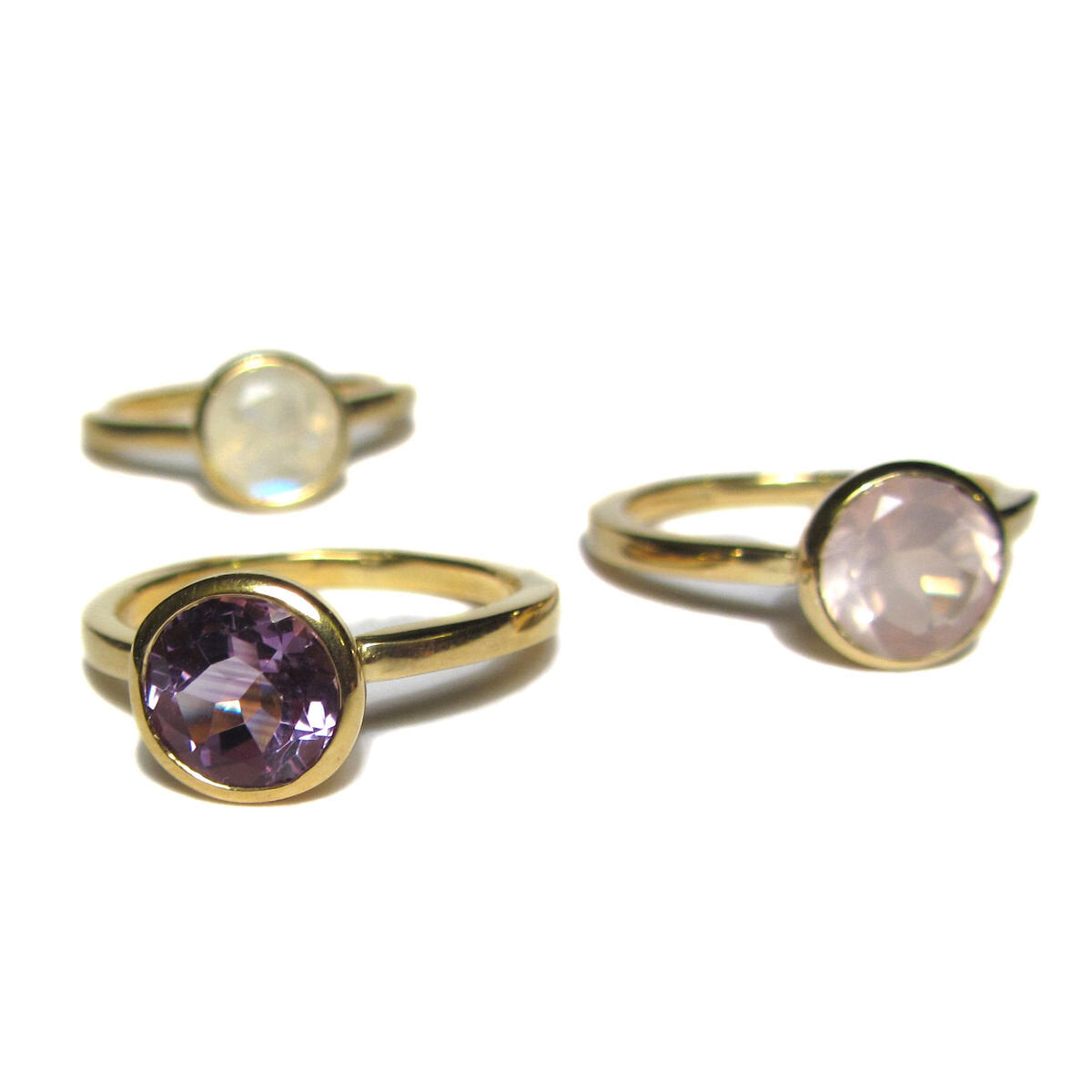 amethyst-cocktail-ring-in-18k-gold