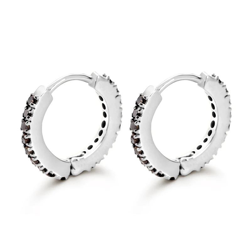 huggies-white-gold-with-black-diamonds