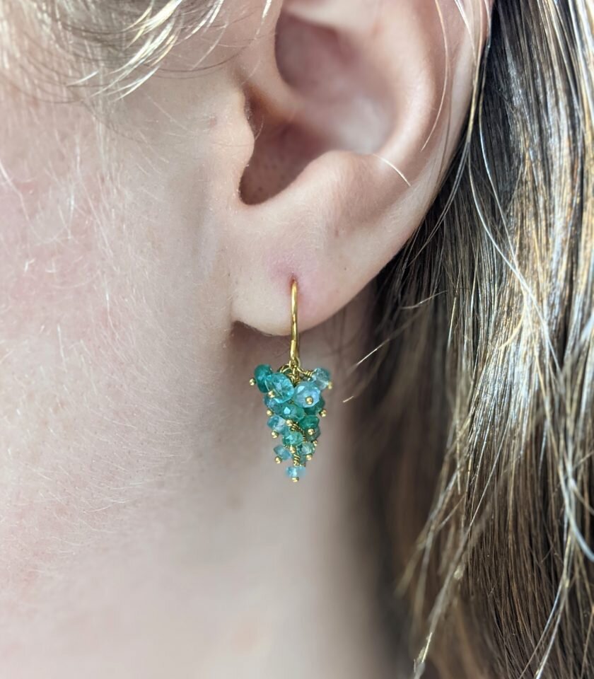 emerald-grape-earrings