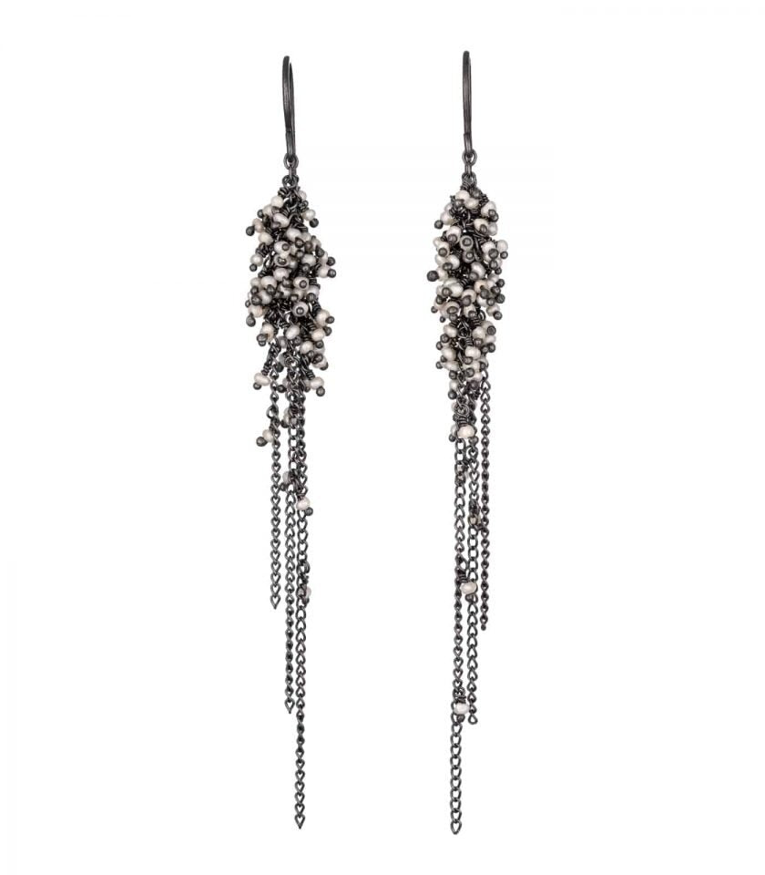 feather-long-pearl-earrings