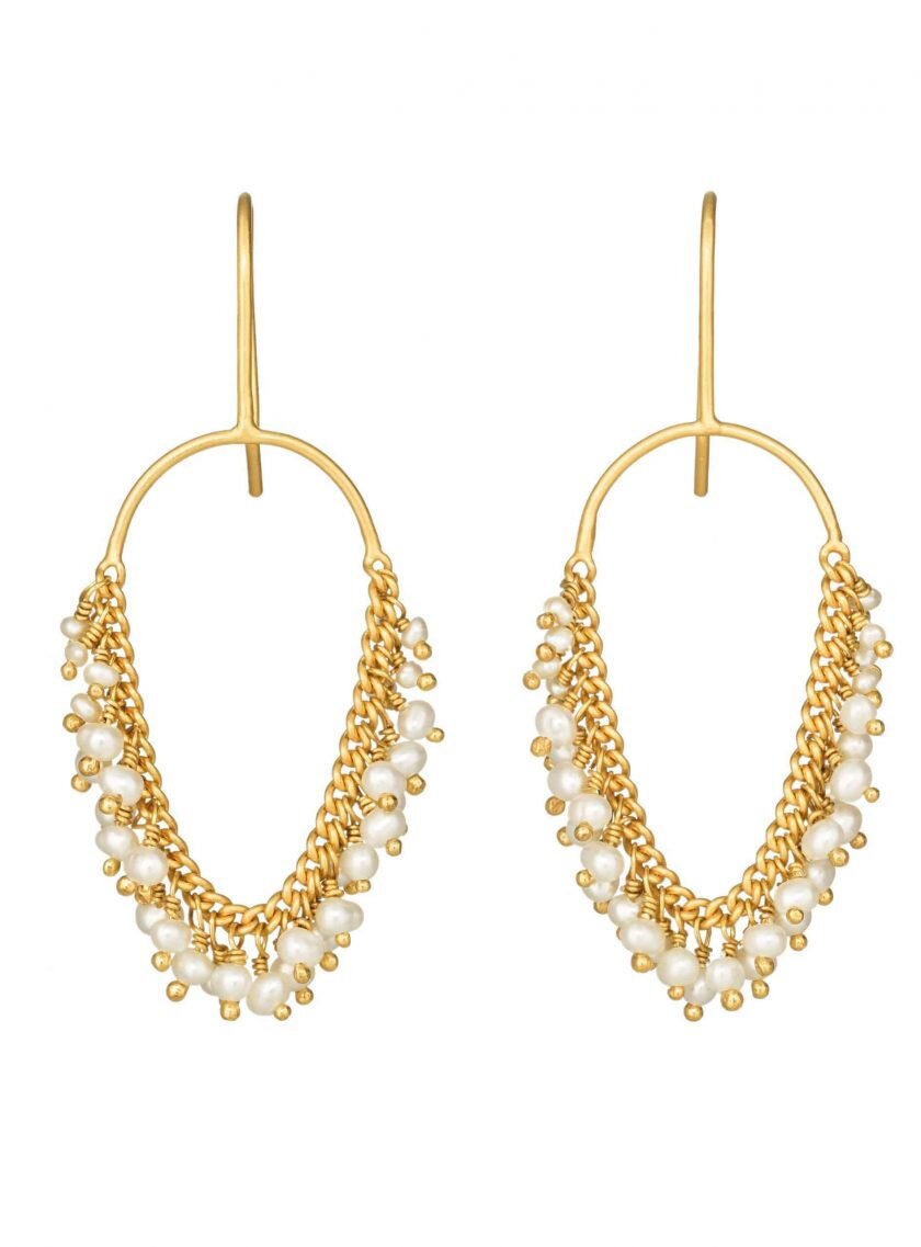 pearl-loop-earrings