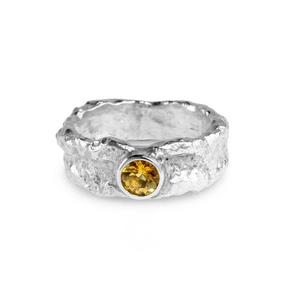 silver-ring-with-citrine