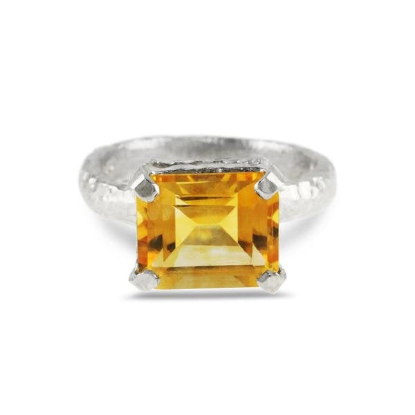 silver-ring-with-citrine