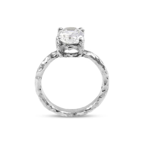 silver-ring-with-cubic-zirconia