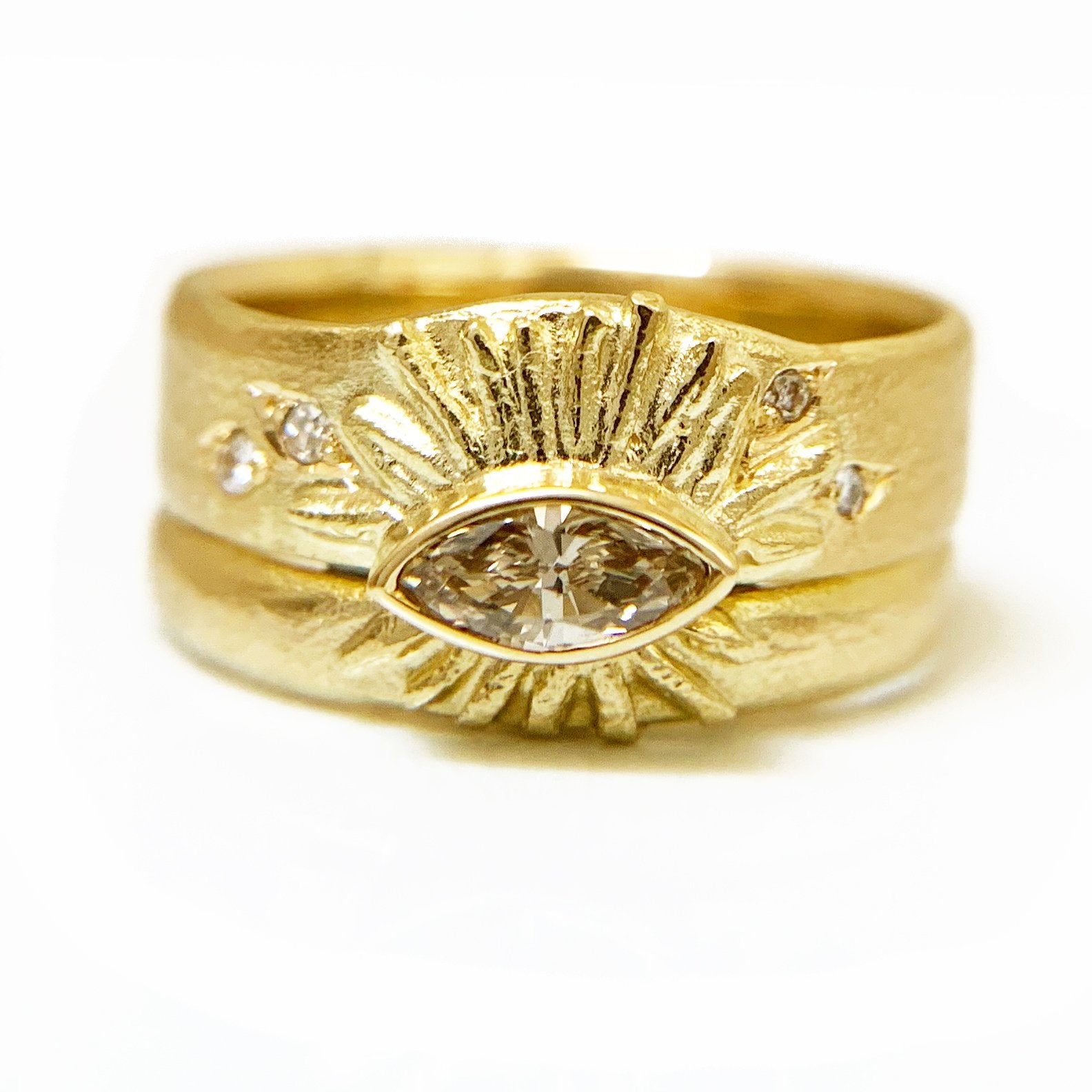 sunray-band-ring