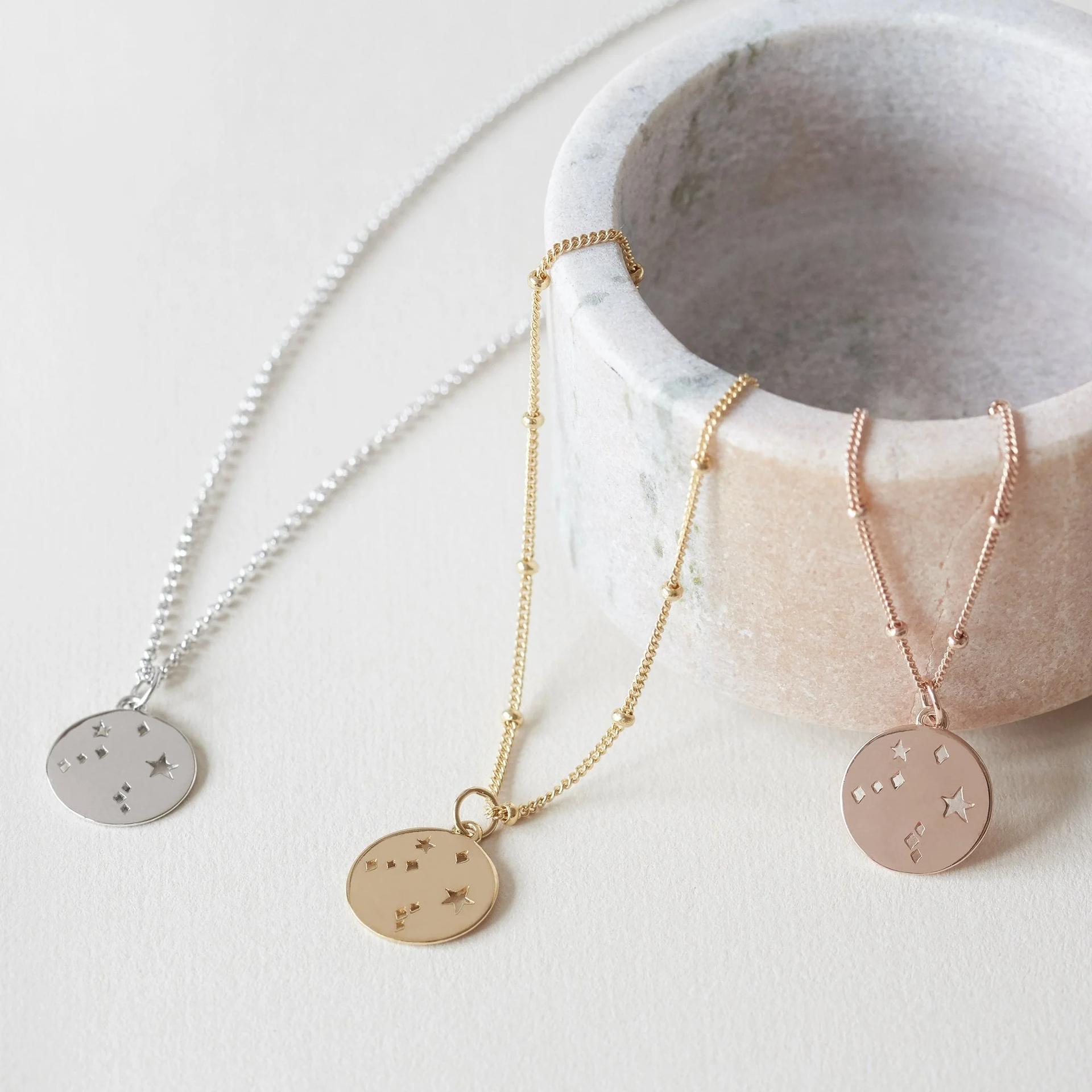 libra-star-sign-necklace