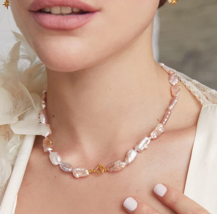 leighton-pearl-necklace-blush