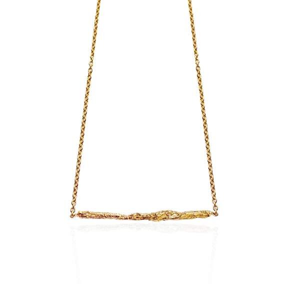 illusion-medium-stick-necklace-gold