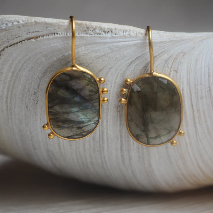 amazonia-organica-labradorite-earrings