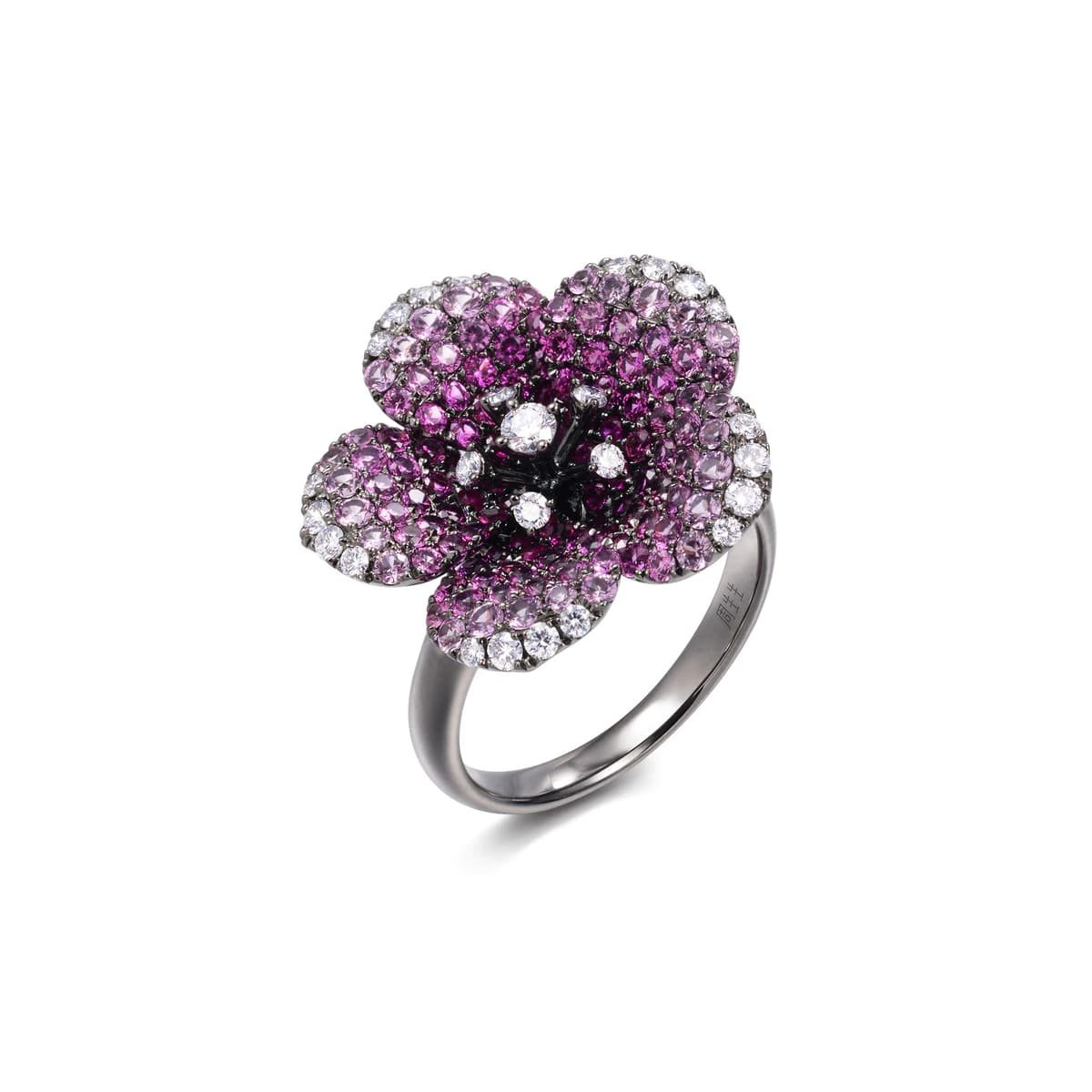 pink-sapphire-ring-in-18k-black-gold-chow-sang-sang