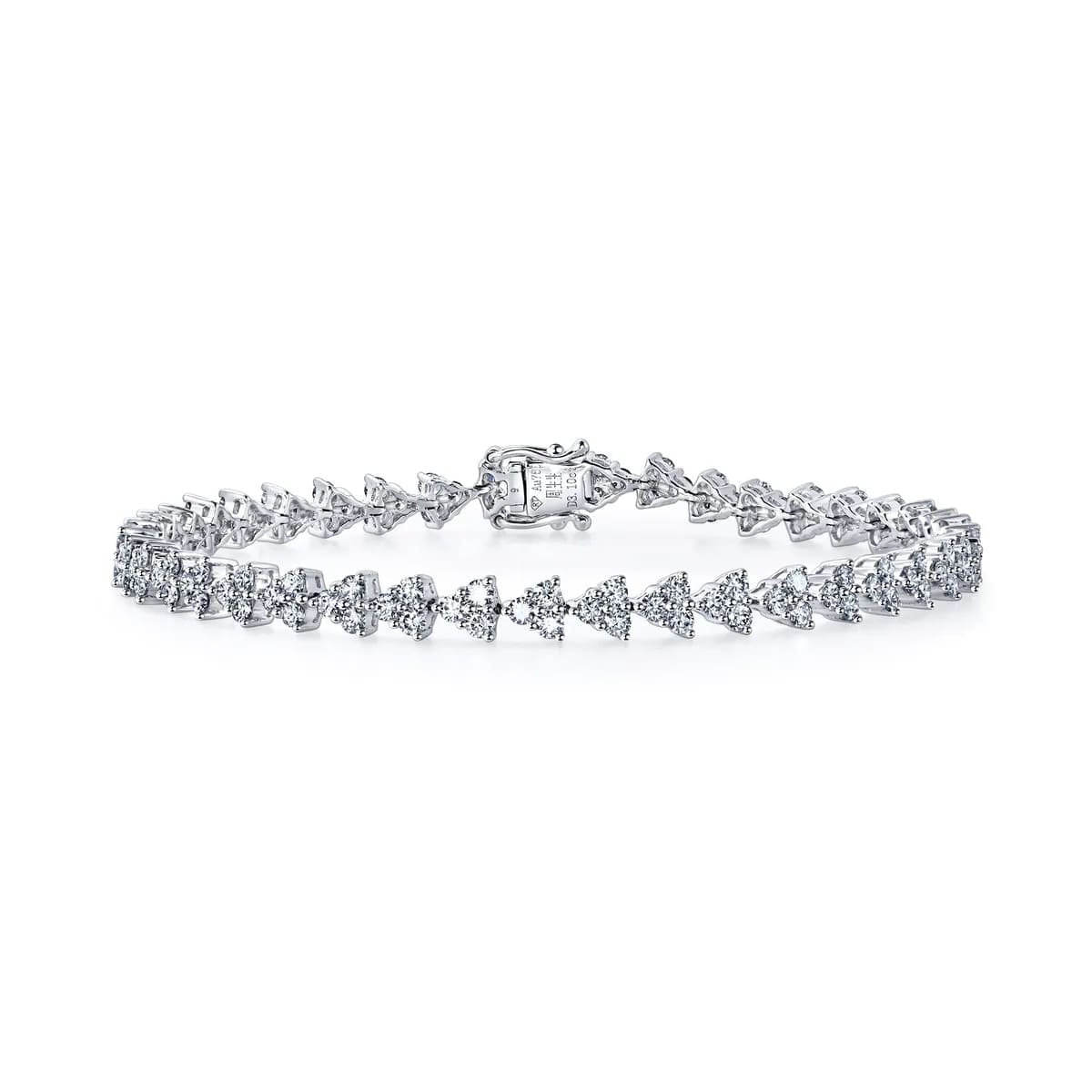 diamond-tennis-bracelet-in-18k-white-gold-chow-sang-sang