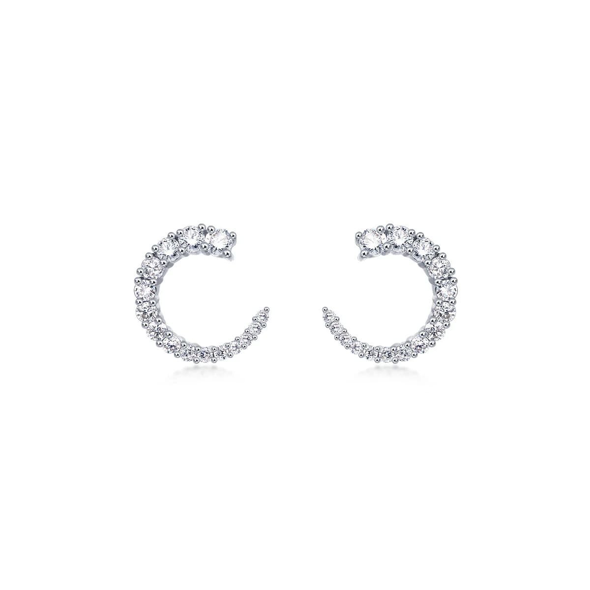 crescent-moon-diamond-earrings-in-18k-white-gold-chow-sang-sang