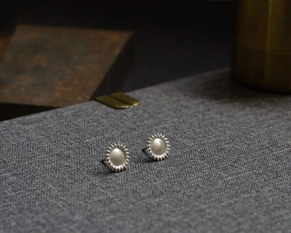 sun-stud-earrings