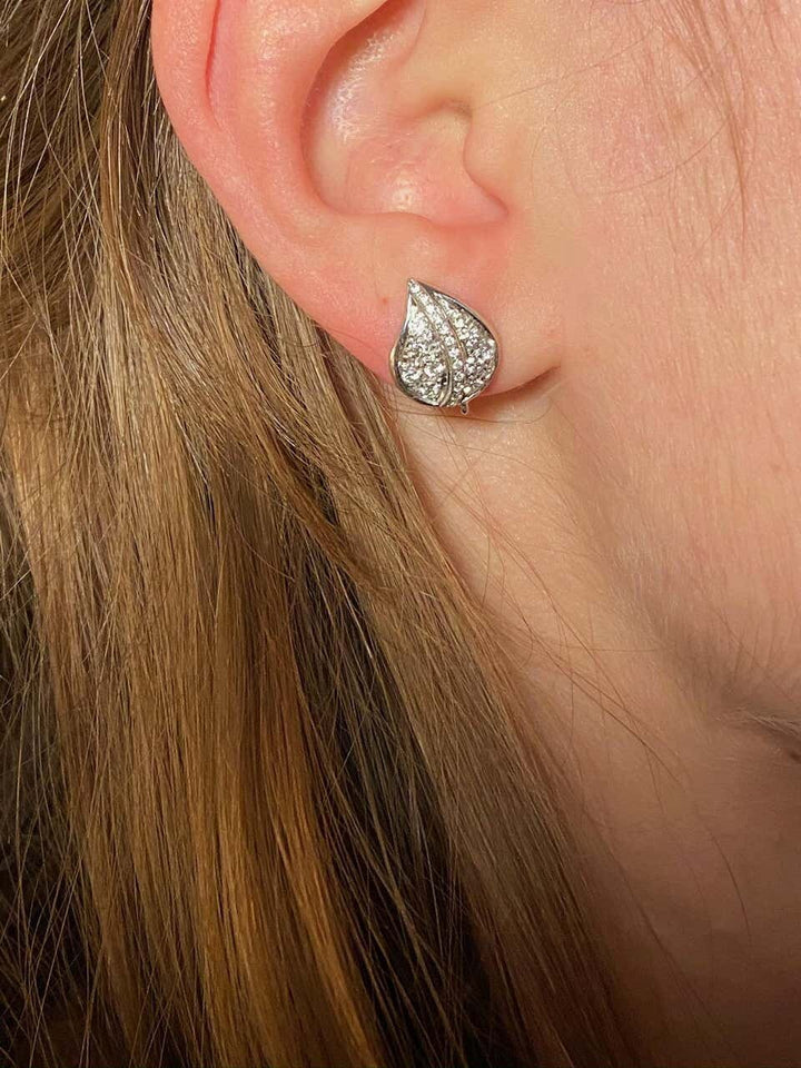 diamond-leaves-earrings