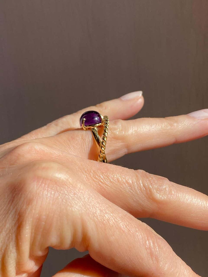 purple-amulet-ring