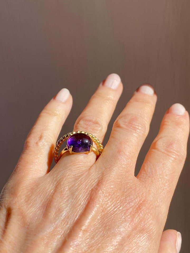 purple-amulet-ring