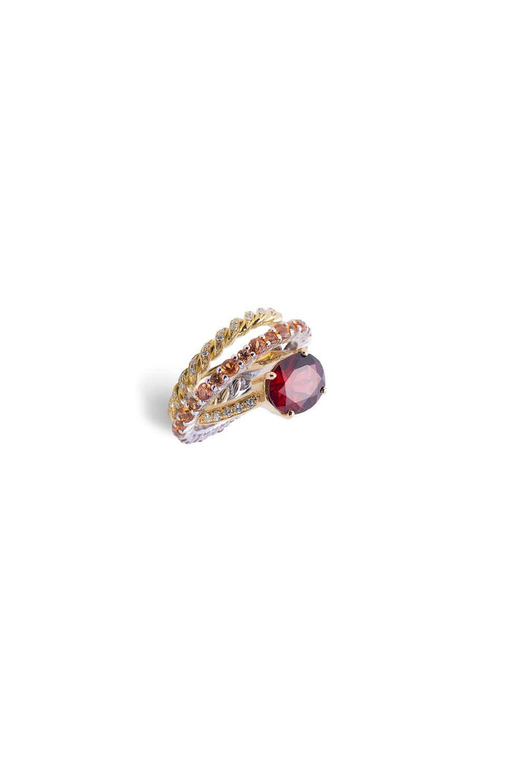 garnet-amulet-ring