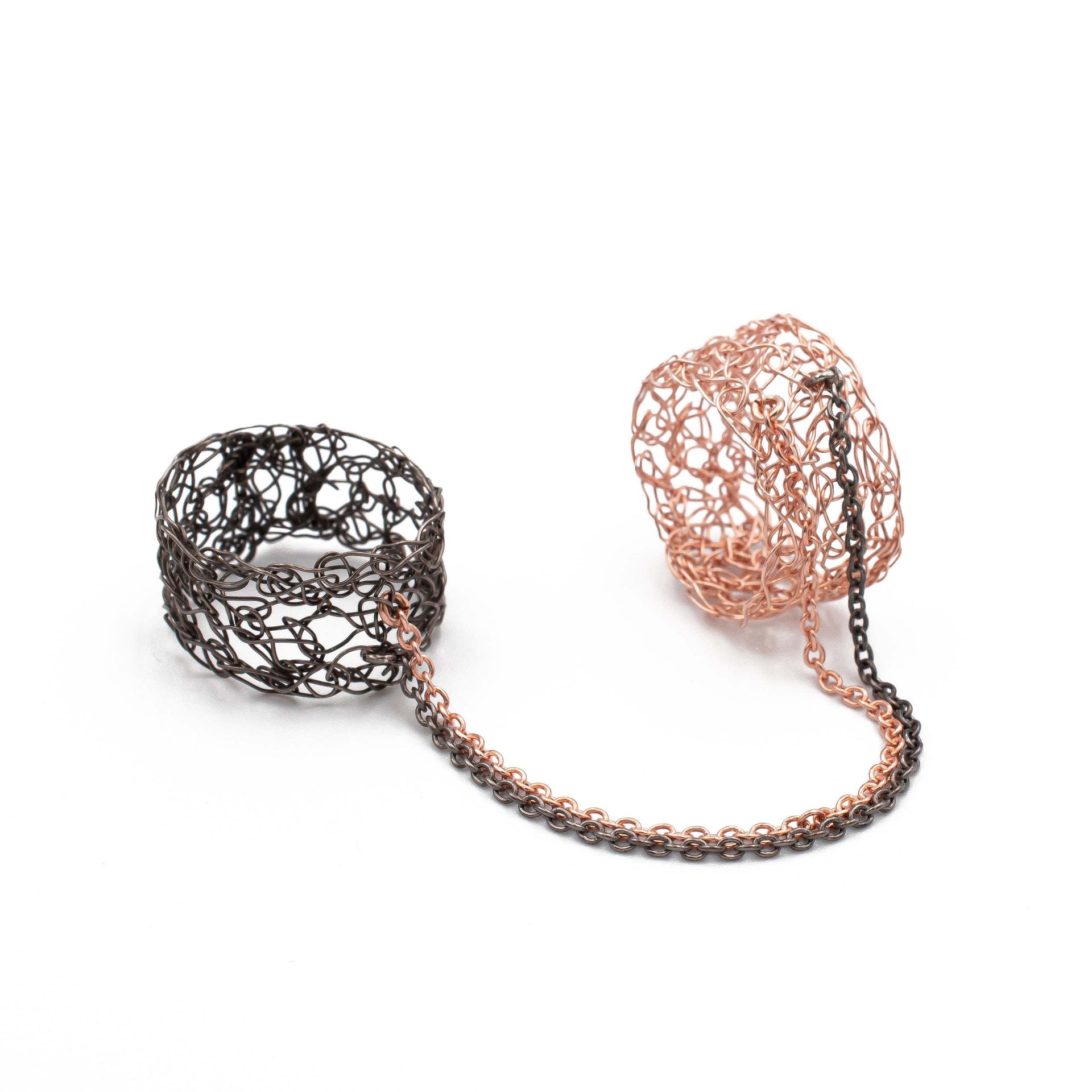 rose-gold-and-black-rhodium-double-finger-bond-rings