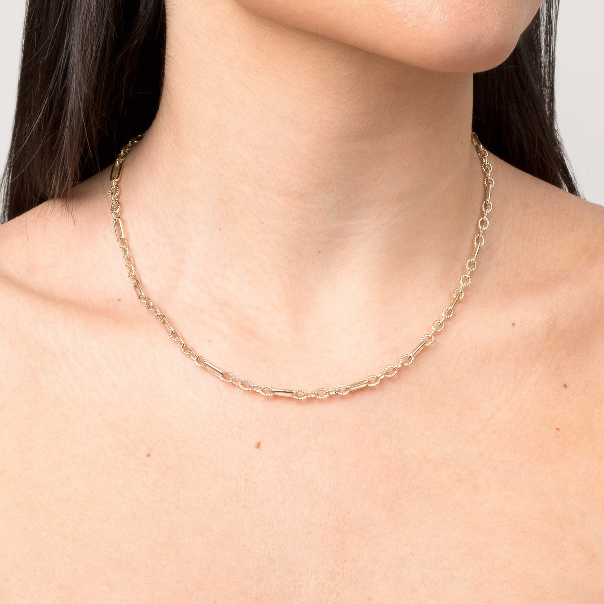 infinity-chain-link-necklace-in-vermeil-yellow-gold-aurate