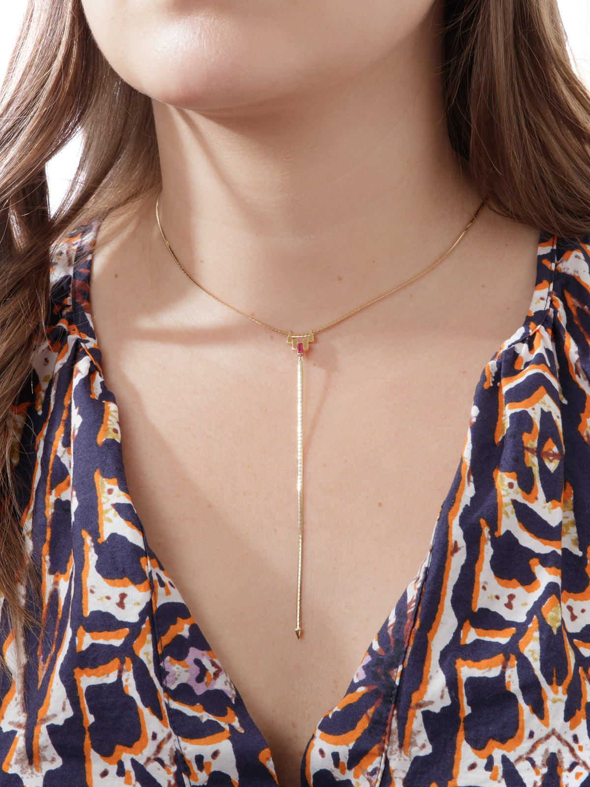 See-Line Woman Dark Ruby Yellow Gold Lariat Necklace