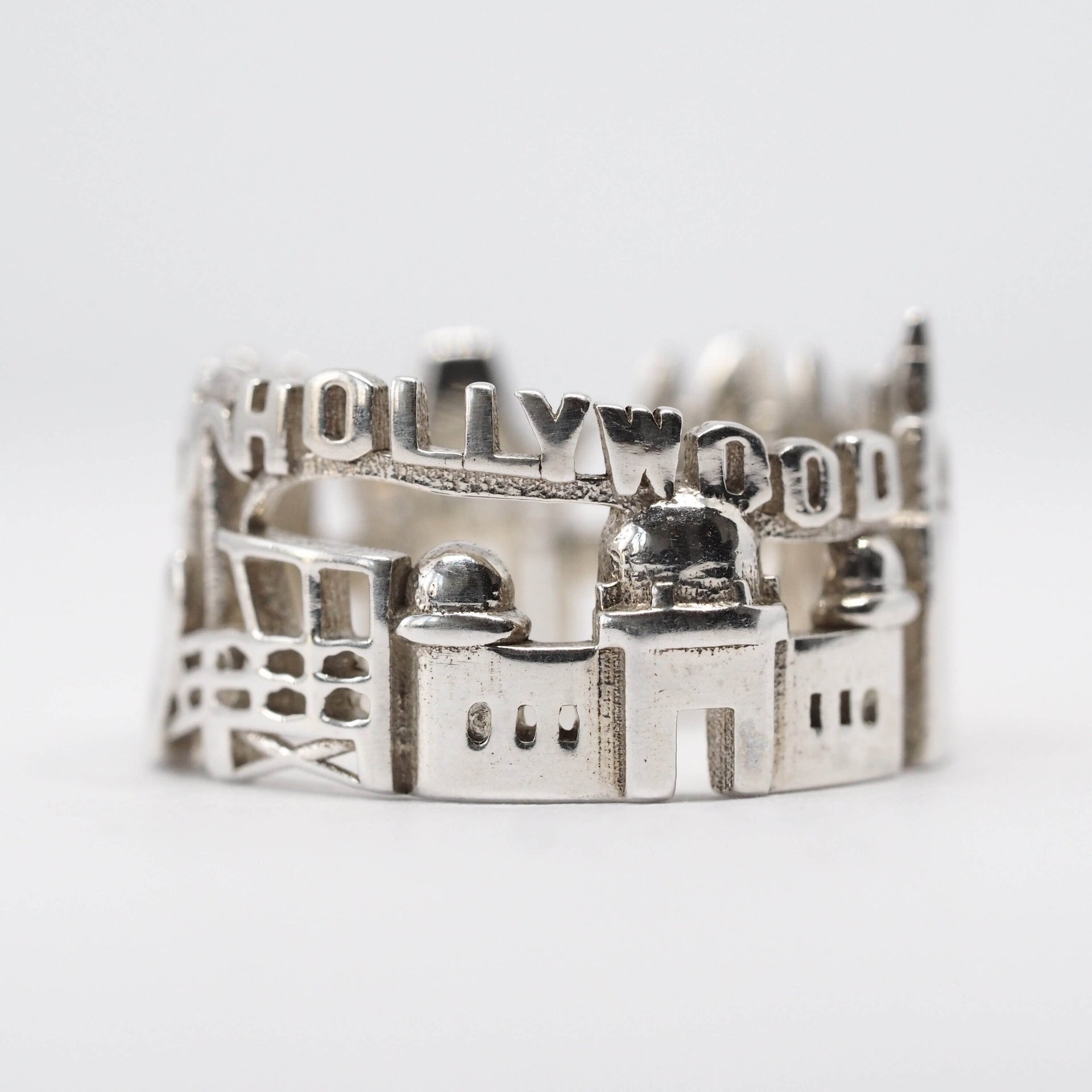 los-angeles-cityscape-ring