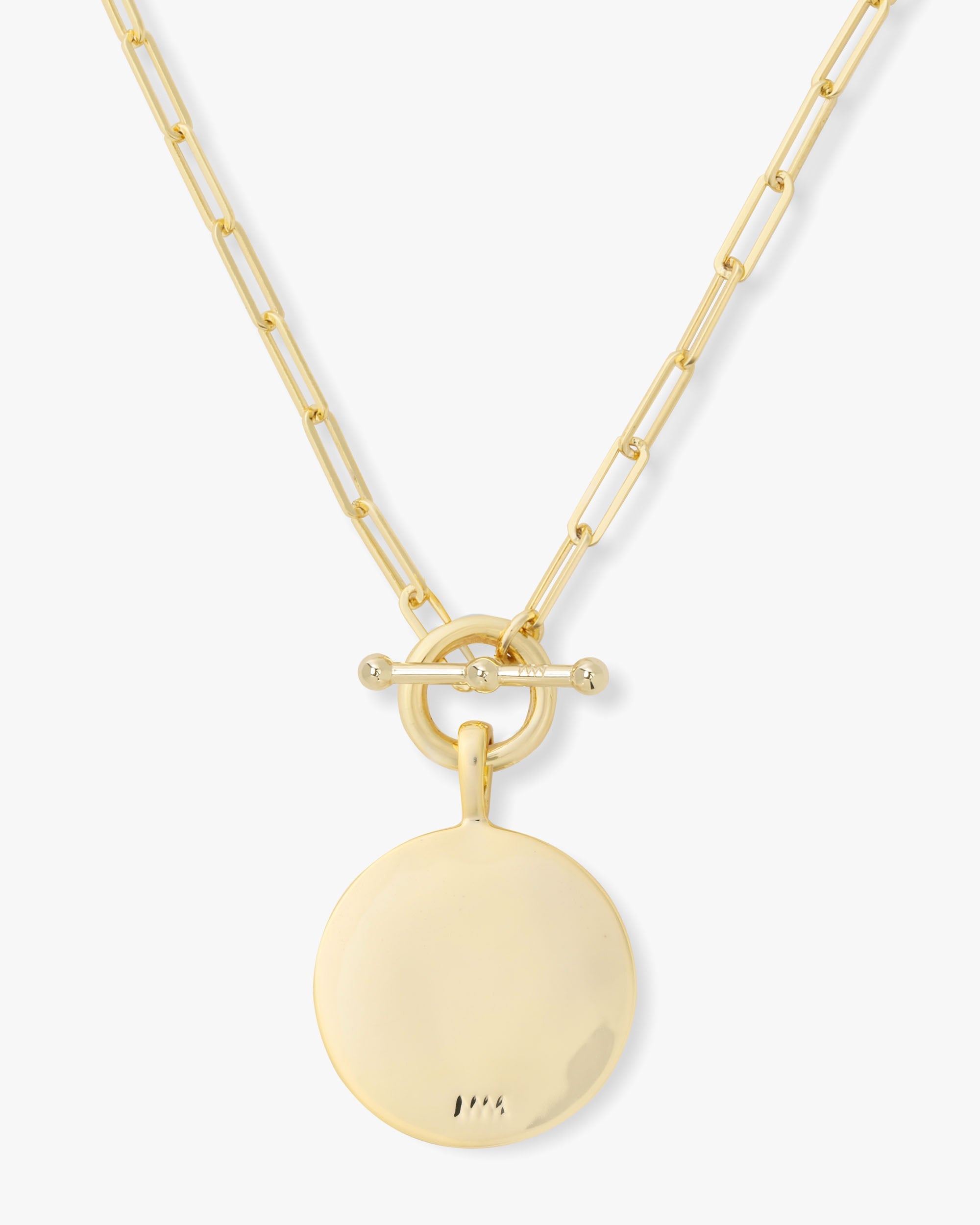 love-letters-medallion-necklace-in-gold