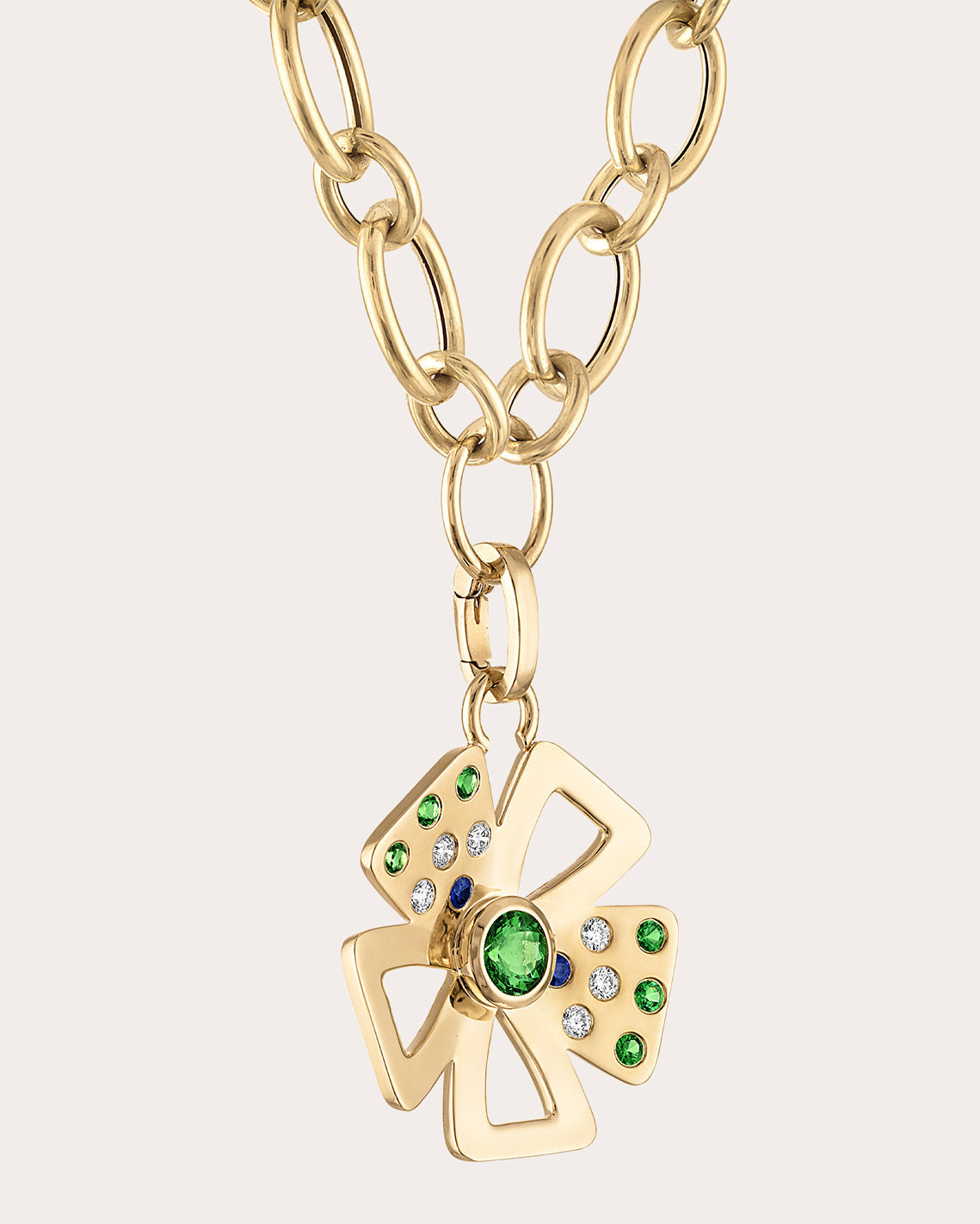 marcella-links-statement-flower-pendant-necklace-in-green-gold-18k-gold