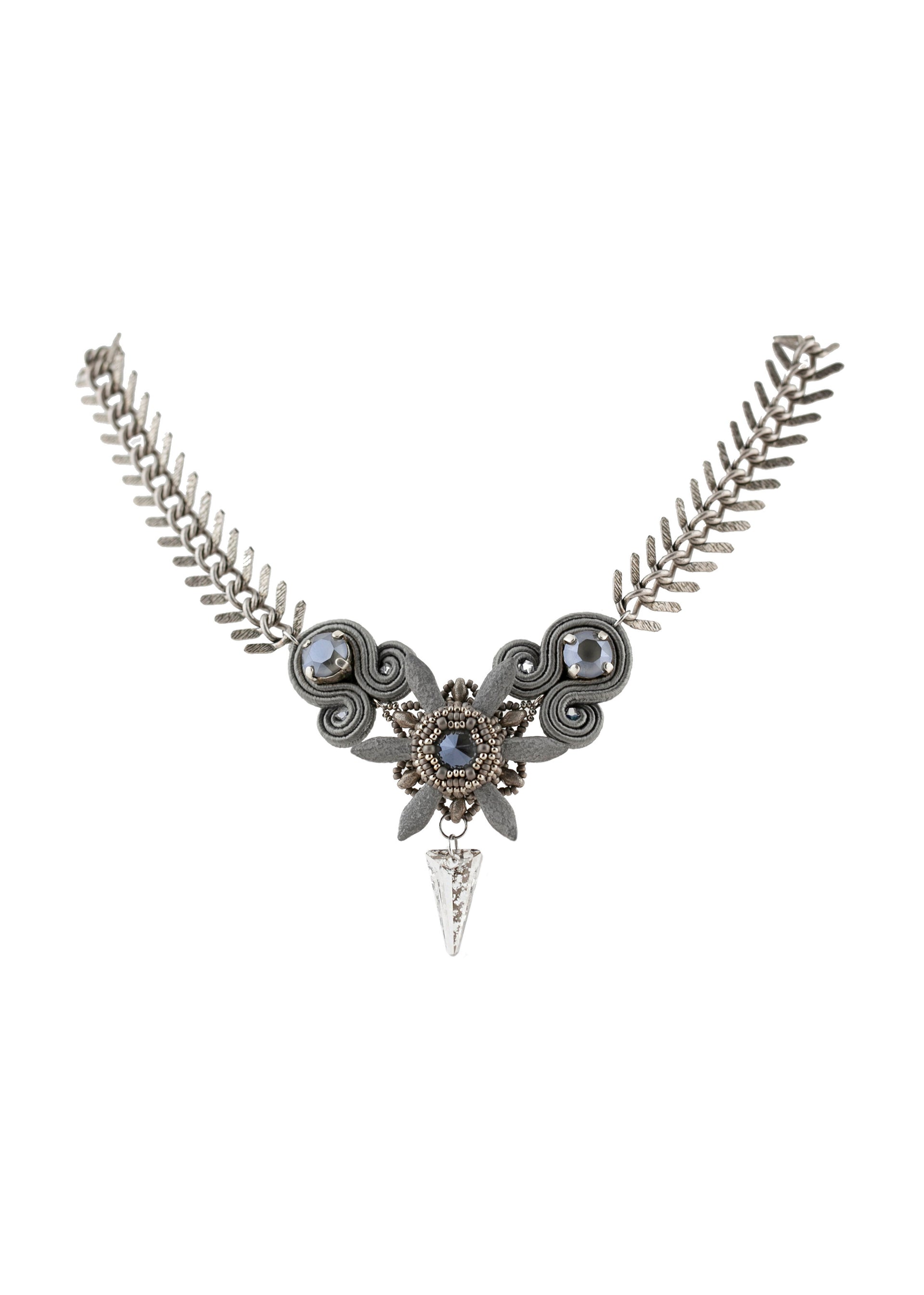 milky-grey-spiked-necklace