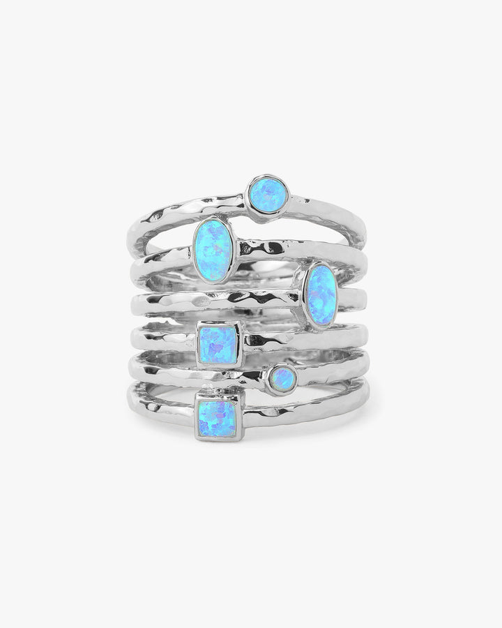 monroe-ring-in-silver-and-blue-opal