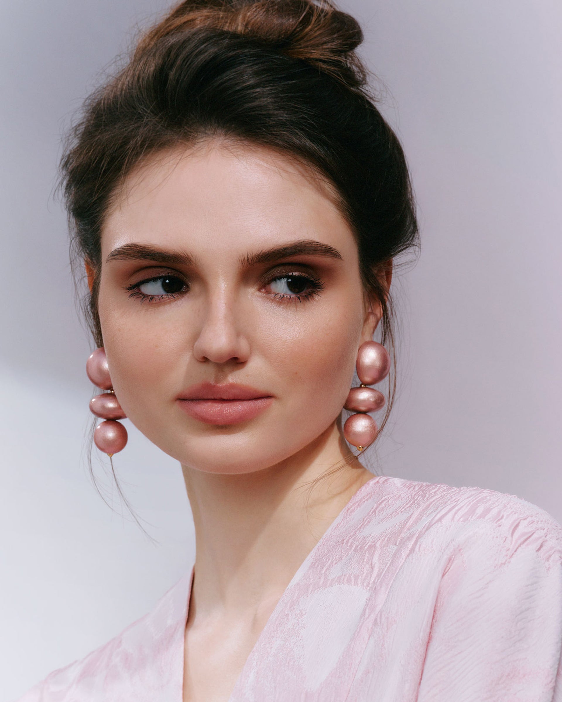 Nola Earrings in Noble Blush