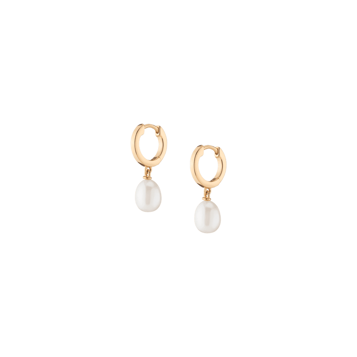 pearl-drop-huggie-earrings-in-18k-yellow-gold-aurate