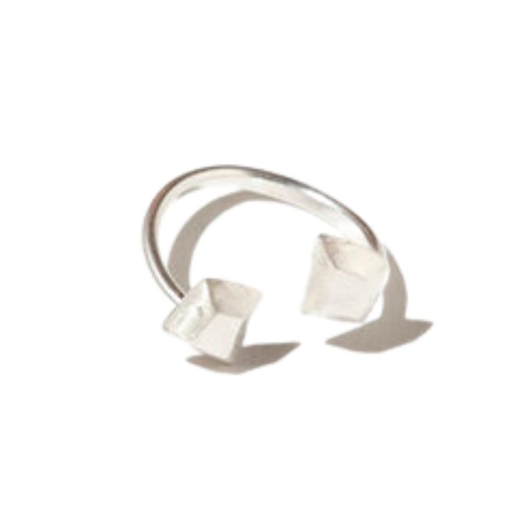 talhe-ring-in-sterling-silver