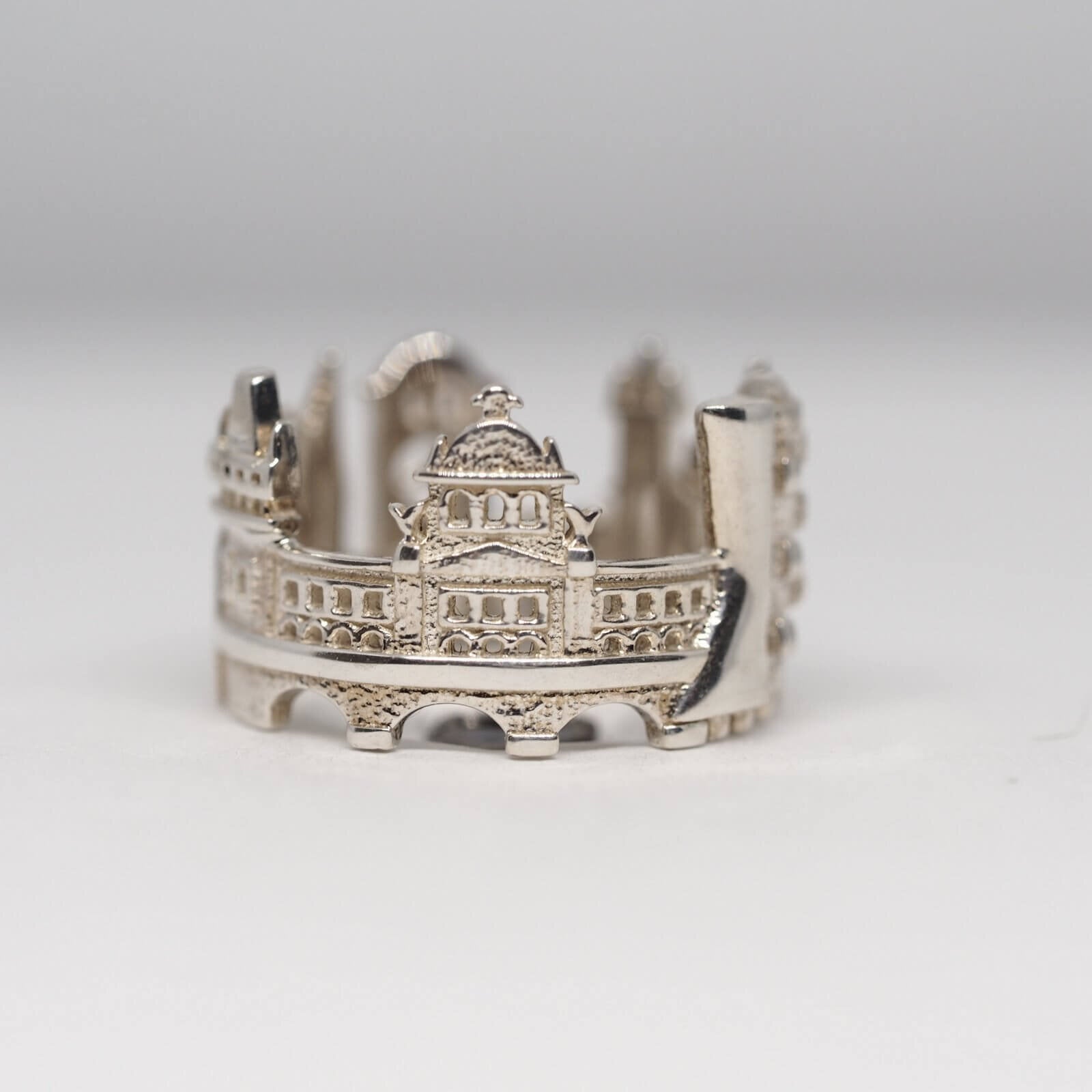 Prague Cityscape Ring