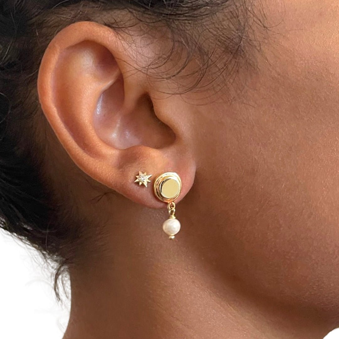 little-pia-delicate-pearl-drop-earrings