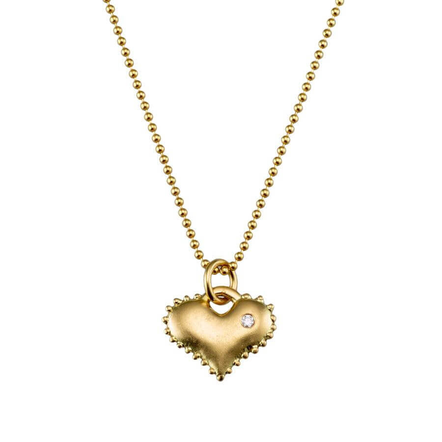 gold-and-diamond-heart-necklace