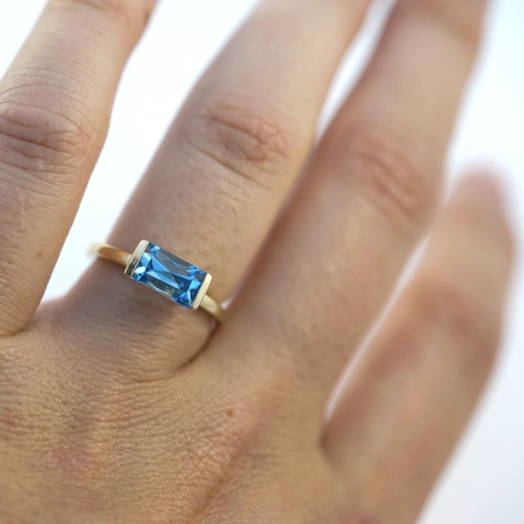 bonbon-ring-blue-topaz