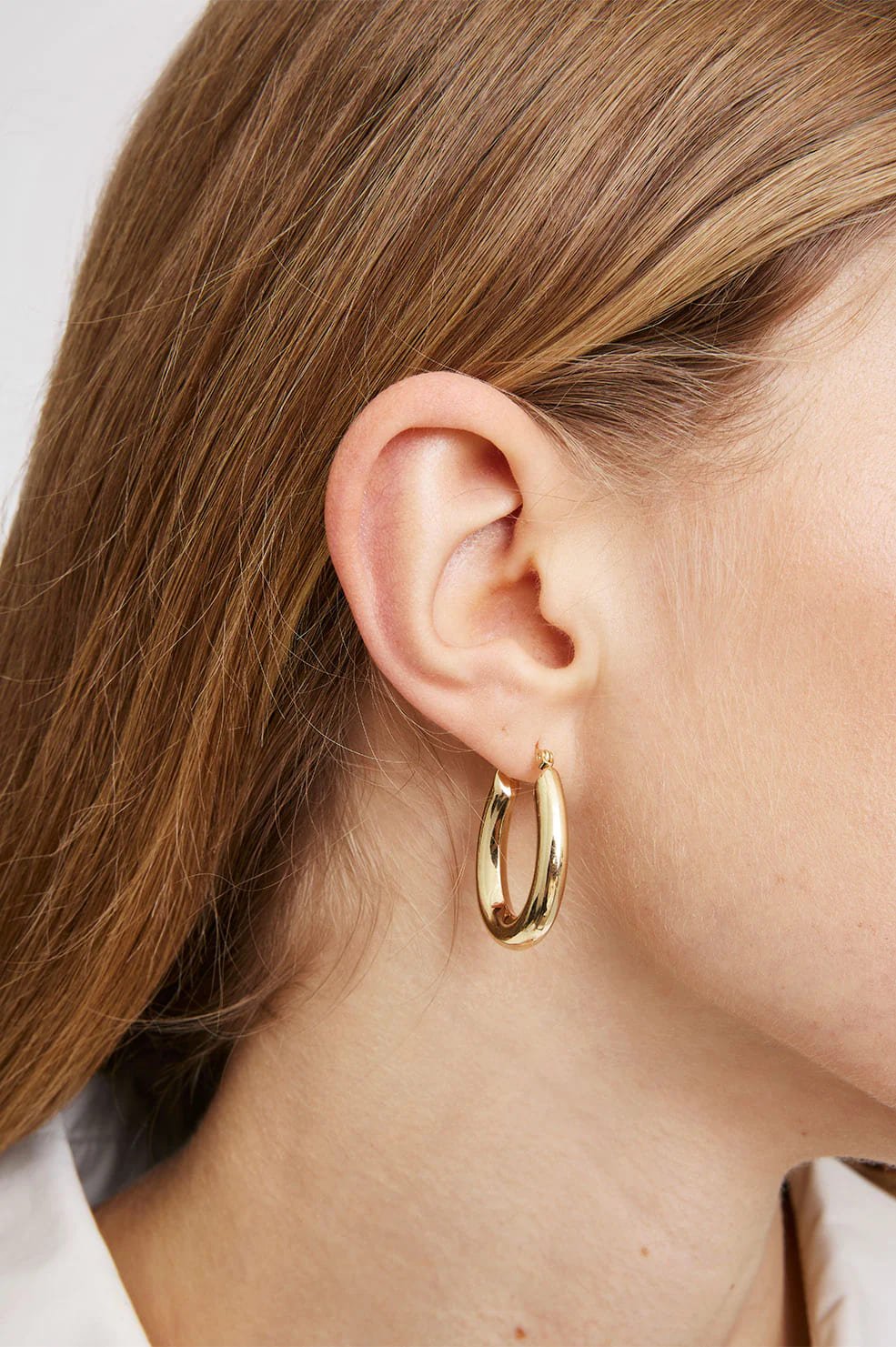 tubular-oval-hoop-earrings