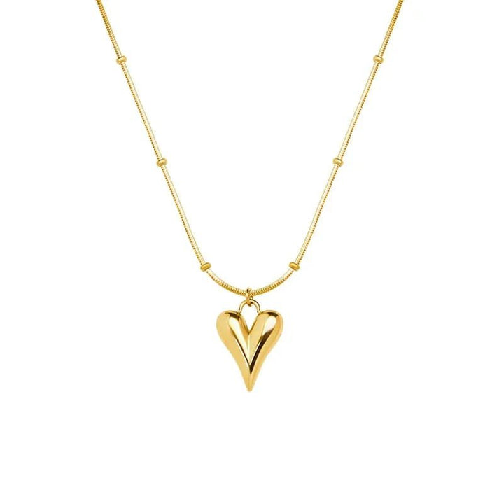 lola-heart-necklace