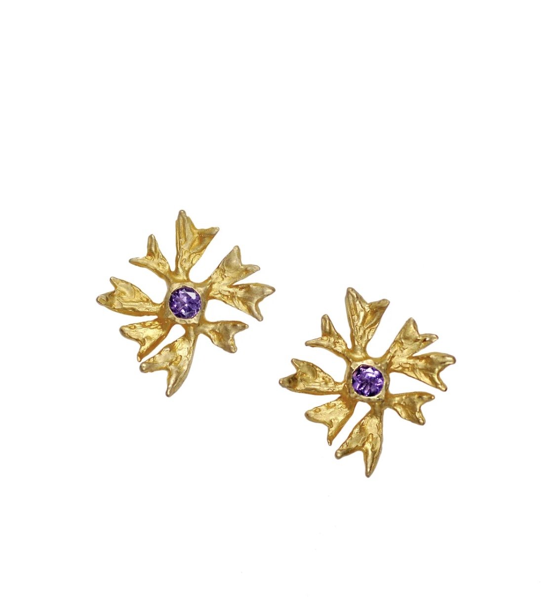 gold-maple-flower-earrings-with-amethyst