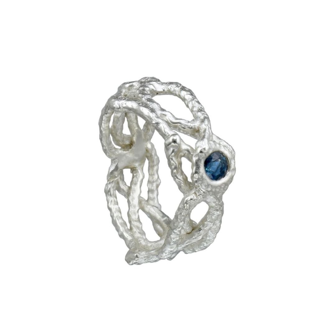 fishing-net-ring-sapphire