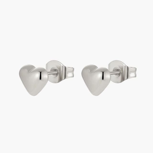 heart-stud-earrings