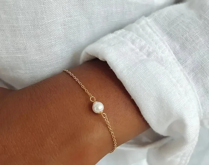 single-pearl-bracelet